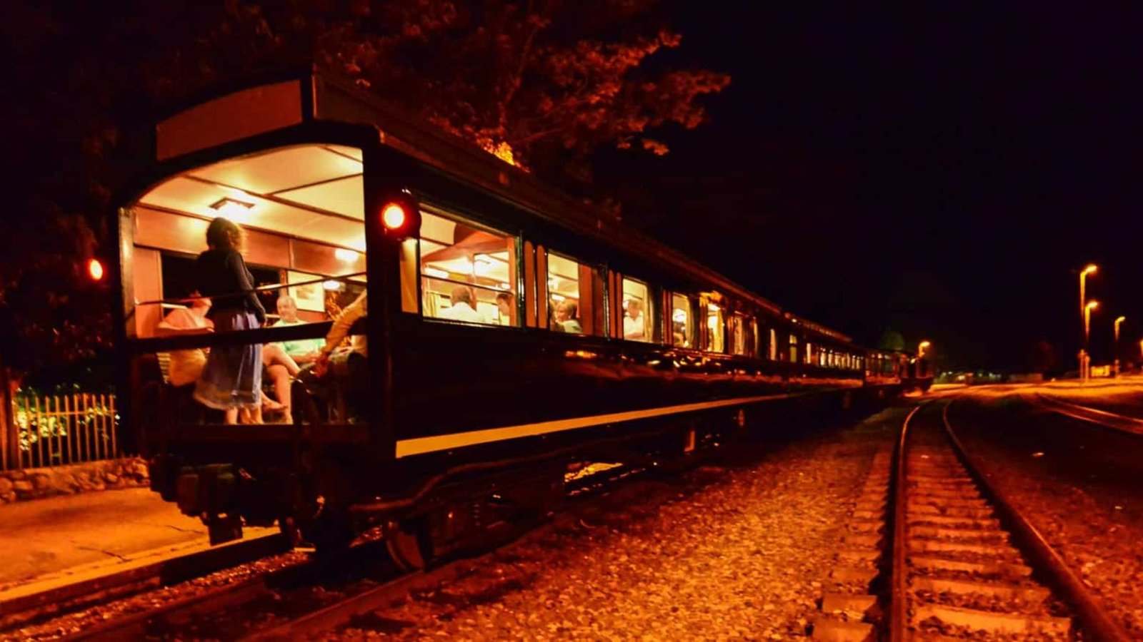 Best Dinner Trains For A Romantic Night