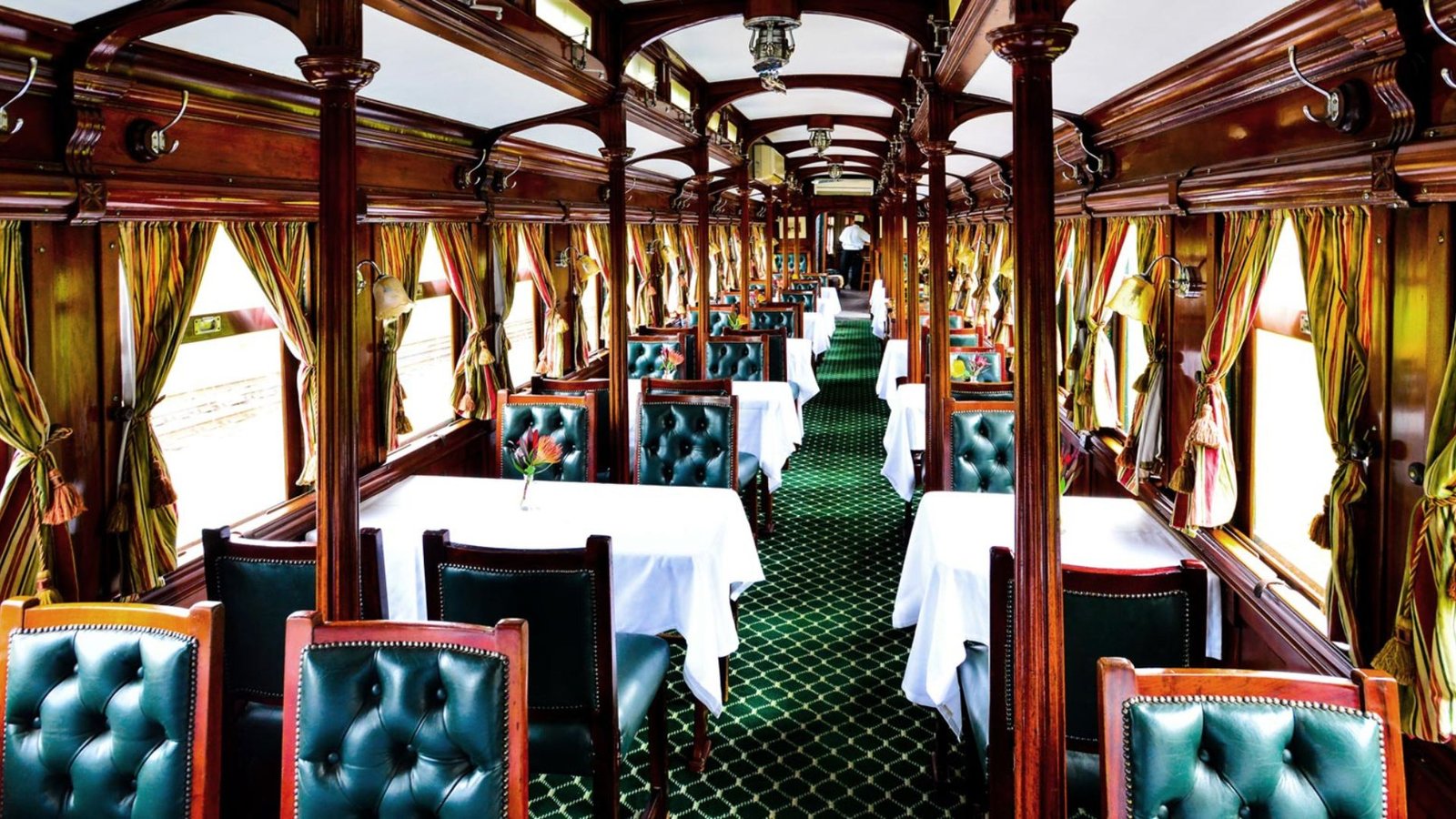 How To Book A Dinner Train Experience