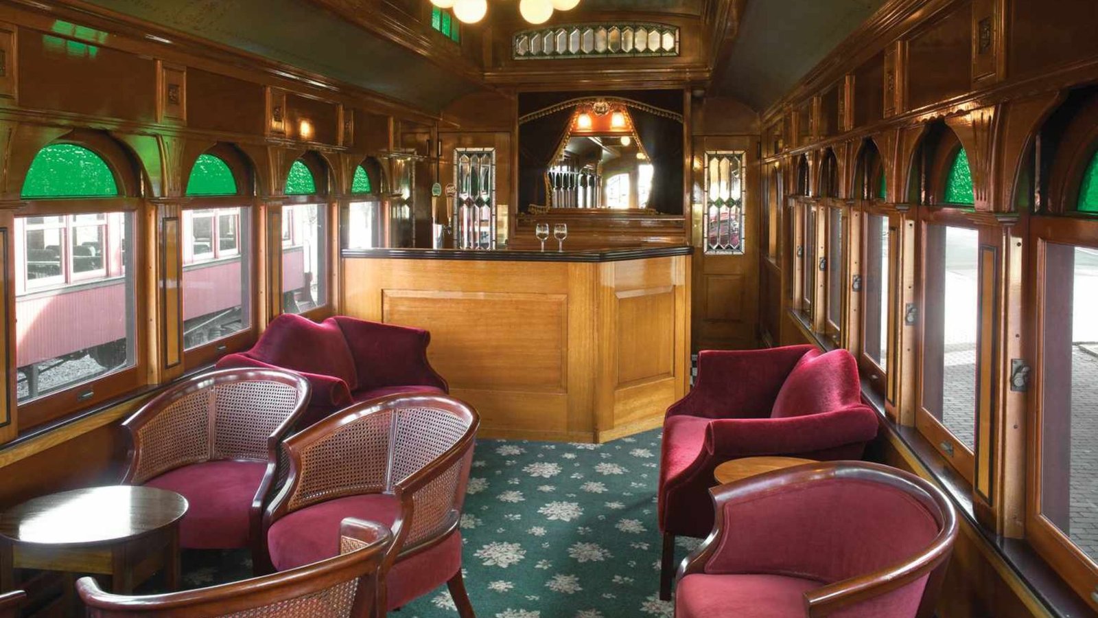 Popular Dinner Trains Across The United States