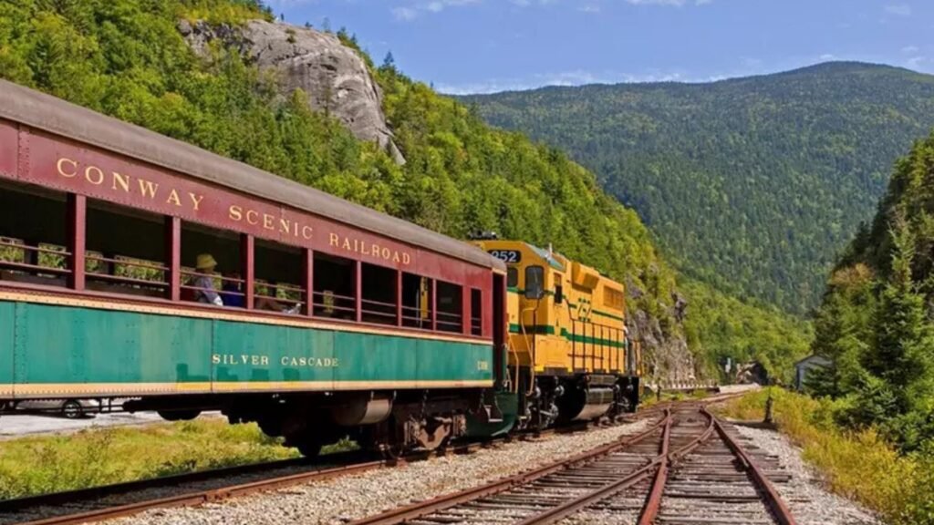 Top Unique Experiences on Dinner Trains