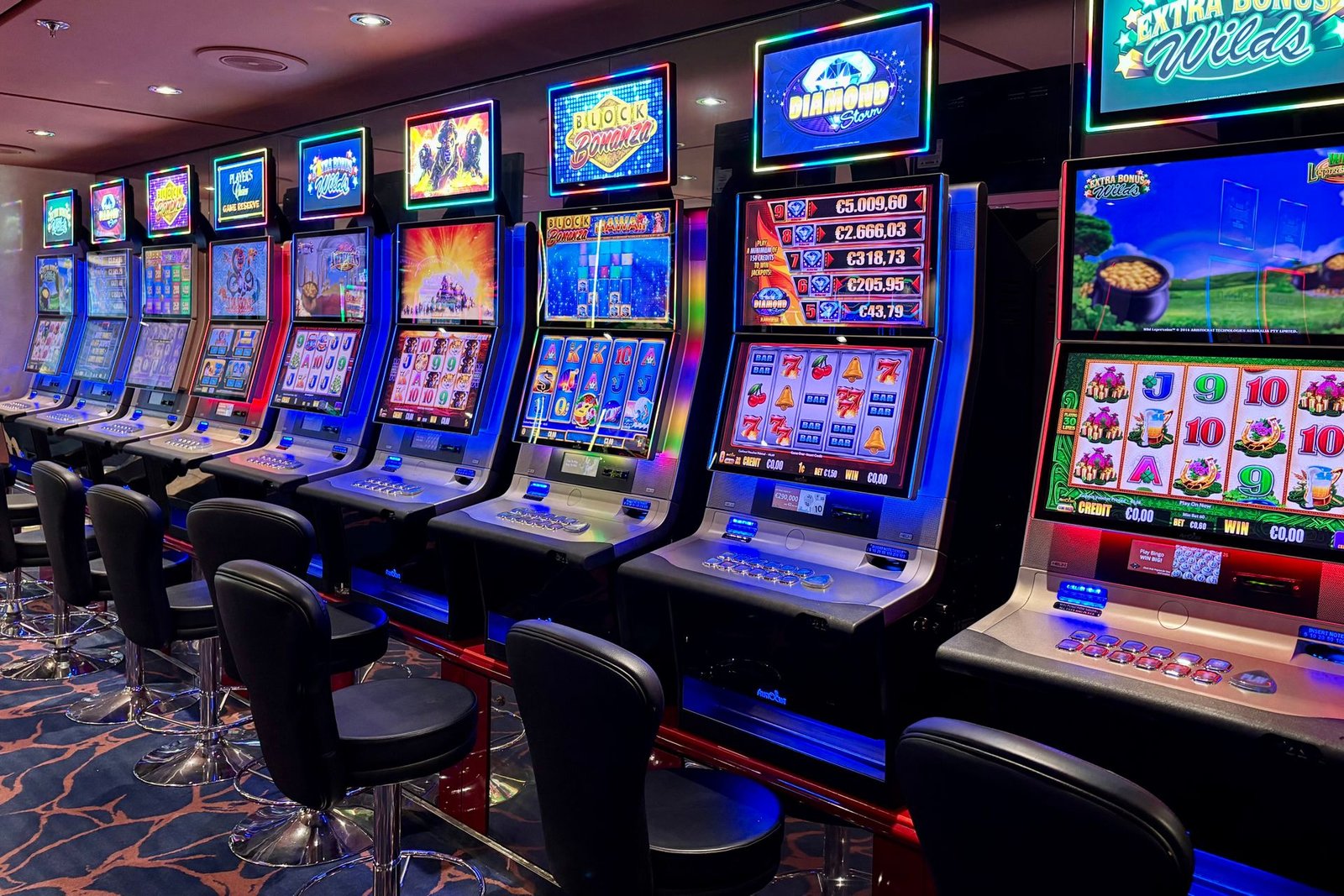 Crazy Vegas Review: Top Fast Payout Hybrid Casino Guide